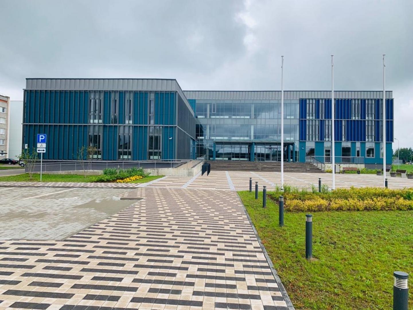 42293859 9914 459c 9f60 ff9a3d7015a7